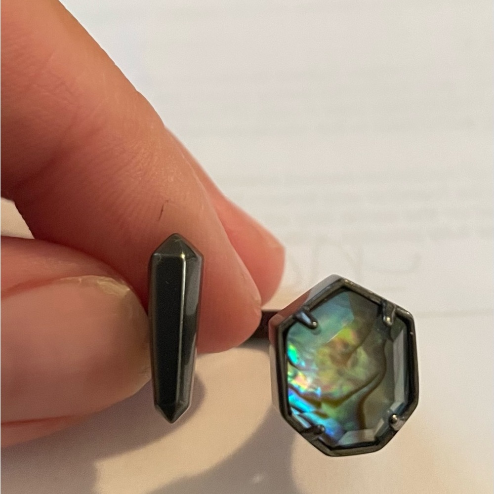 Kendra Scott ring